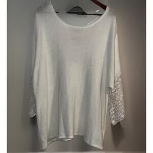 NWT CJ Banks 3/4 Sleeve Lace Accent Sleeve White Blouse Plus Size 3X